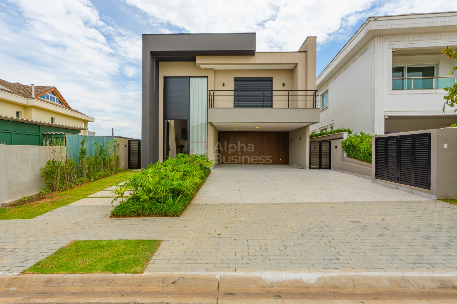 Casa com 5 suítes à venda, 434 m² por R$ 7.950.000 – Tamboré 10 – Santana de Parnaíba/SP - view 1