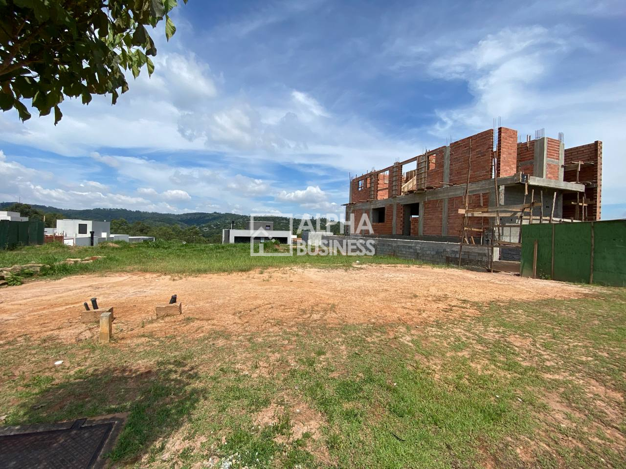 Terreno no Itahyê | À venda | SANTANA DE PARNAÍBA – SP - view 1