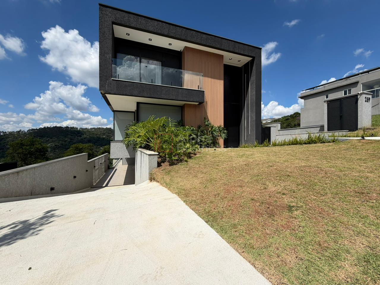 Casa mobiliada com 4 suítes à venda, 505 m² por R$ 7.500.000 – Gênesis 2 – Santana de Parnaíba/SP - view 1
