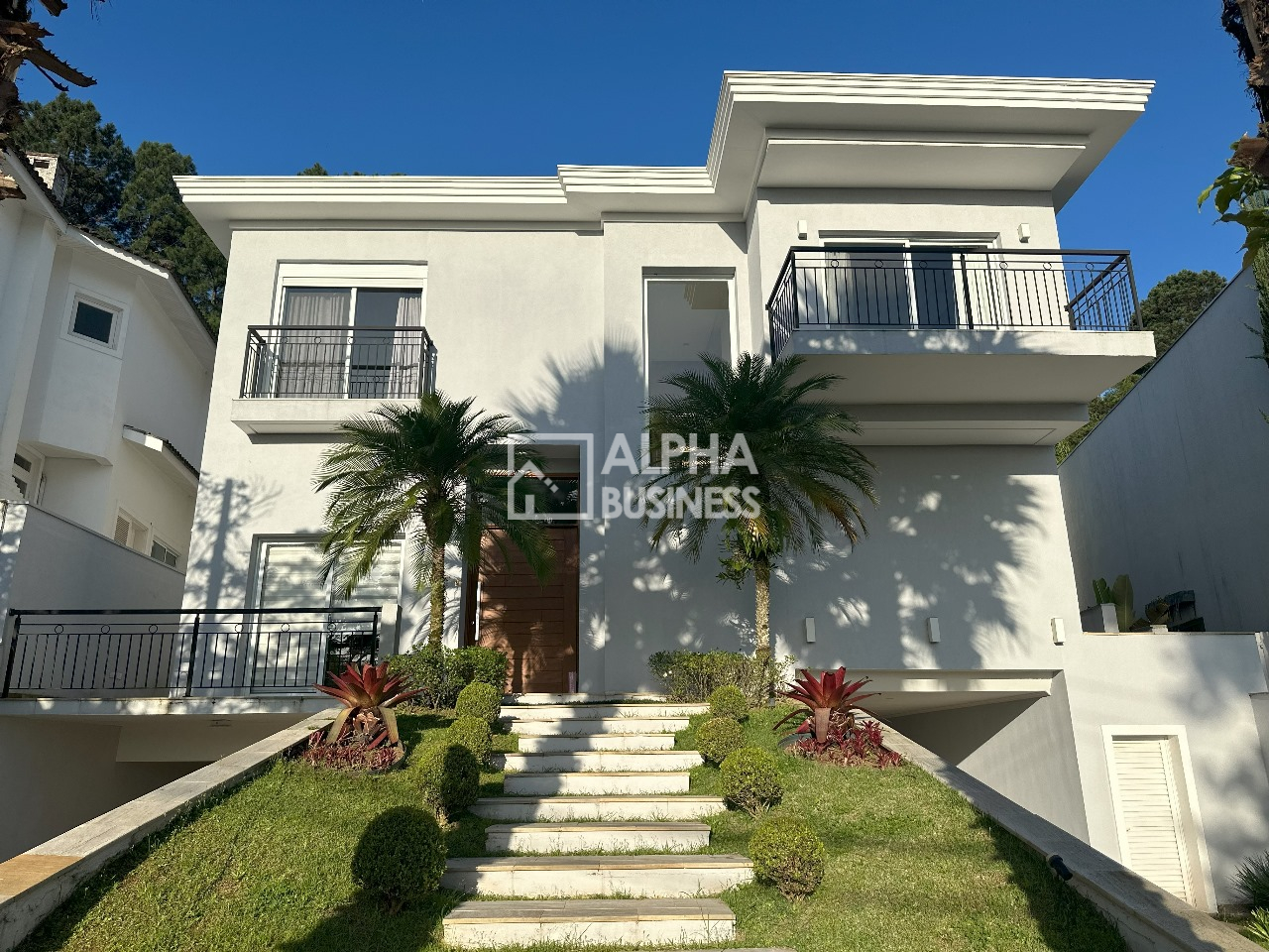 CASA À VENDA NO ALPHAVILLE 10 | SANTANA DE PARNAÍBA – SP - view 1