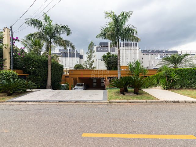 Casa mobiliada com 3 suítes, 485 m² – venda por R$ 10.000.000 ou aluguel por R$ 57.308/mês – Tamboré 1 – Barueri/SP - view 1