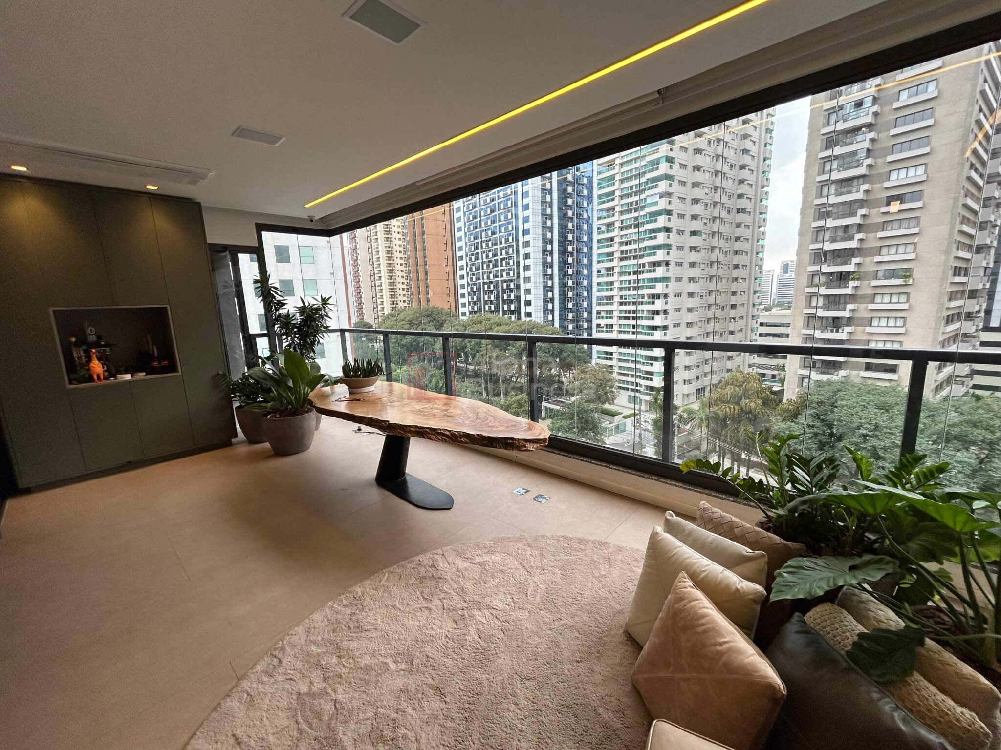 Apartamento com 3 suites à venda, 288 m² por R$ 5.800.000 – Edifício Canvas – Barueri/SP - view 1