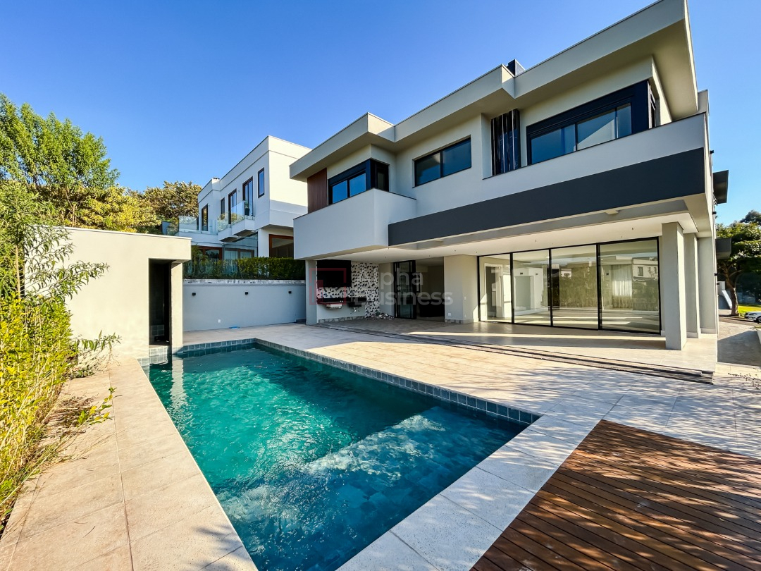 Casa nova com 5 suítes à venda, 584 m² por R$ 10.690.000 no Tamboré 11 – Santana de Parnaíba/SP - view 1
