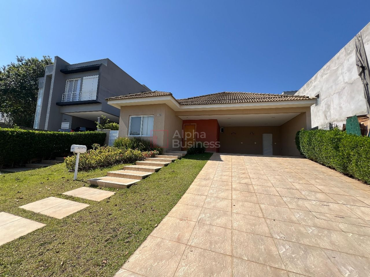Casa com 3 suítes à venda, 250 m² por R$ 2.750.000 – Gênesis 2 – Santana de Parnaíba/SP - view 1