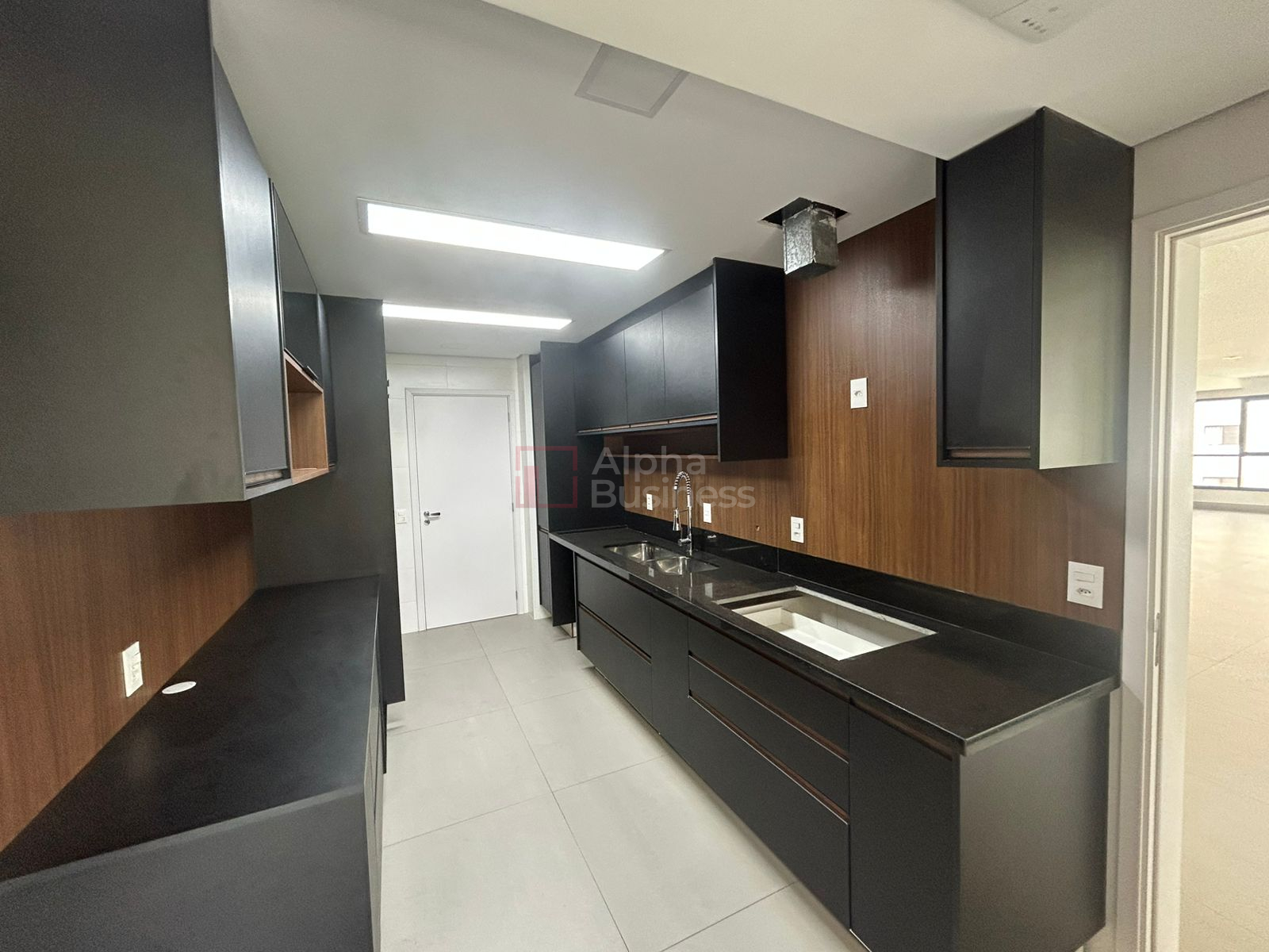 Apartamento com 4 suítes à venda, 360 m² por R$ 6.995.000 – Edifício Oiapoque – Barueri/SP - view 1