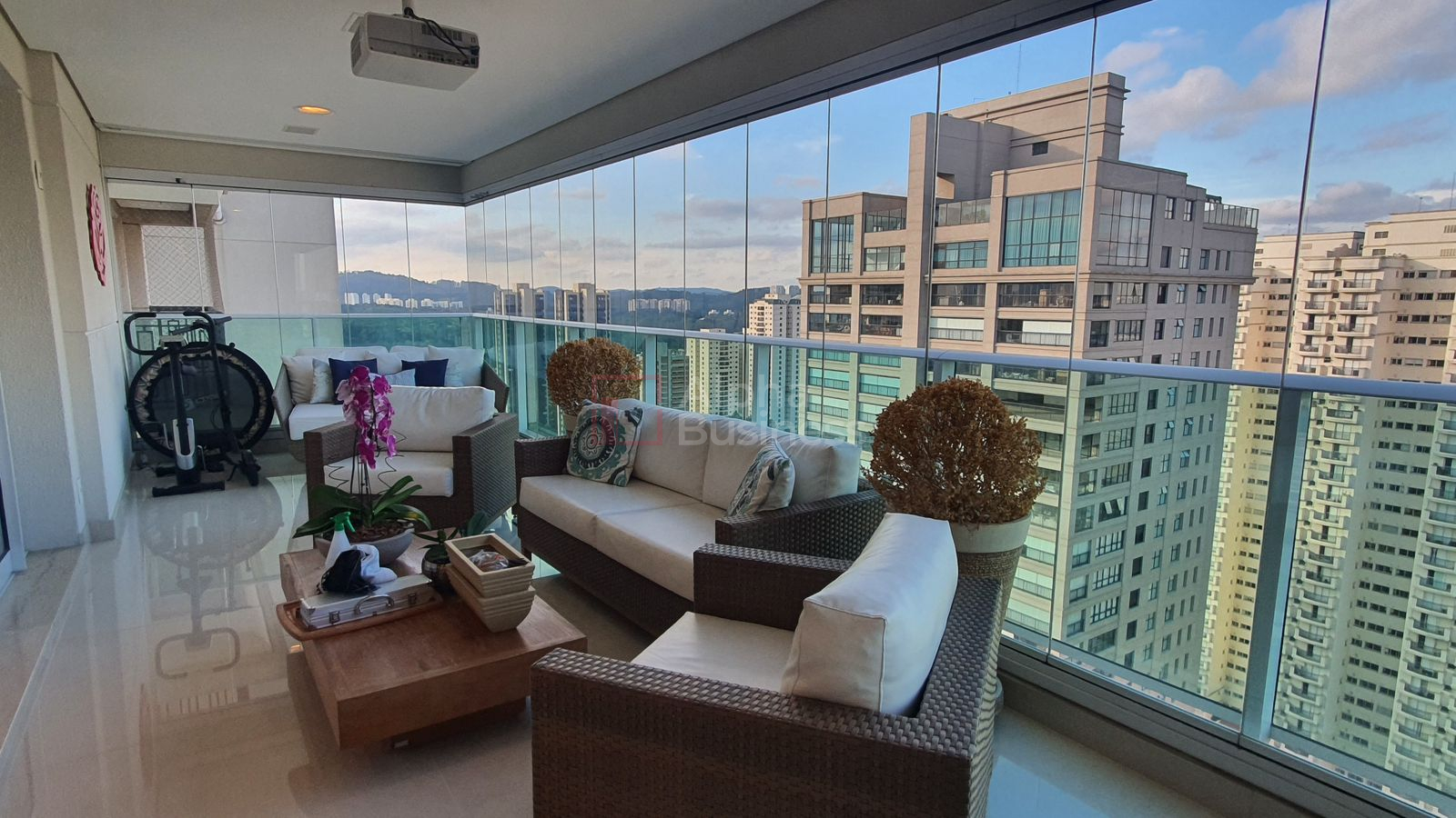 Apartamento com 3 suítes para alugar, 212 m² por R$ 18.220/mês – Edifício Essência – Barueri/SP - view 1