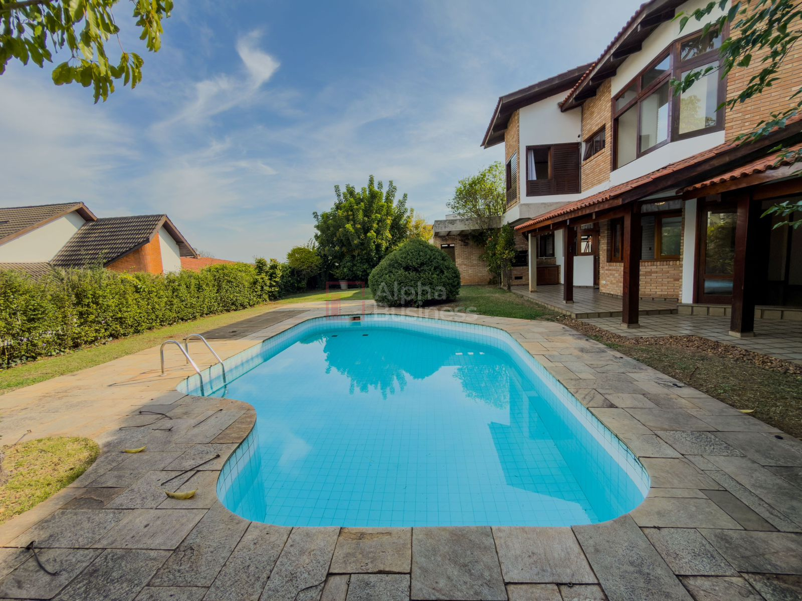 Casa com 3 suítes, 450 m² – venda por R$ 4.100.000 ou aluguel por R$ 16.414/mês – Alphaville 5 – Santana de Parnaíba/SP - view 1