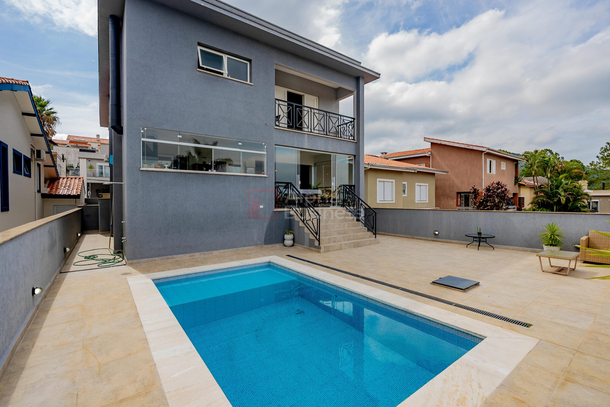 Casa com 4 suítes à venda, 384 m² por R$ 3.150.000 – Alphaville 11 – Santana de Parnaíba/SP - view 1