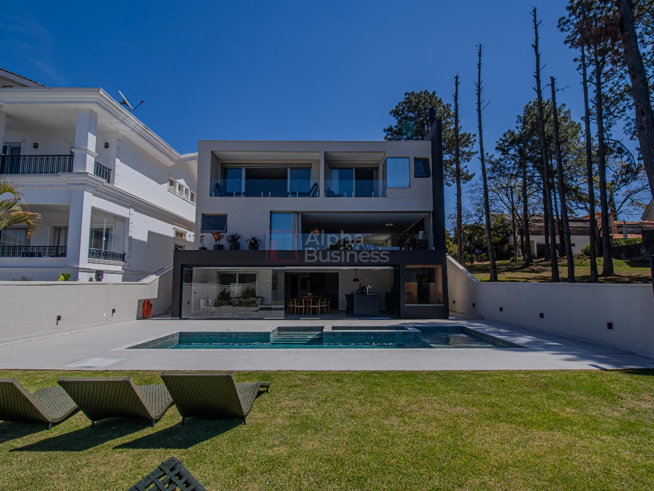 Casa com 4 suítes à venda, 665 m² por R$ 13.500.000 – Alphaville 10 – Santana de Parnaíba/SP - view 1