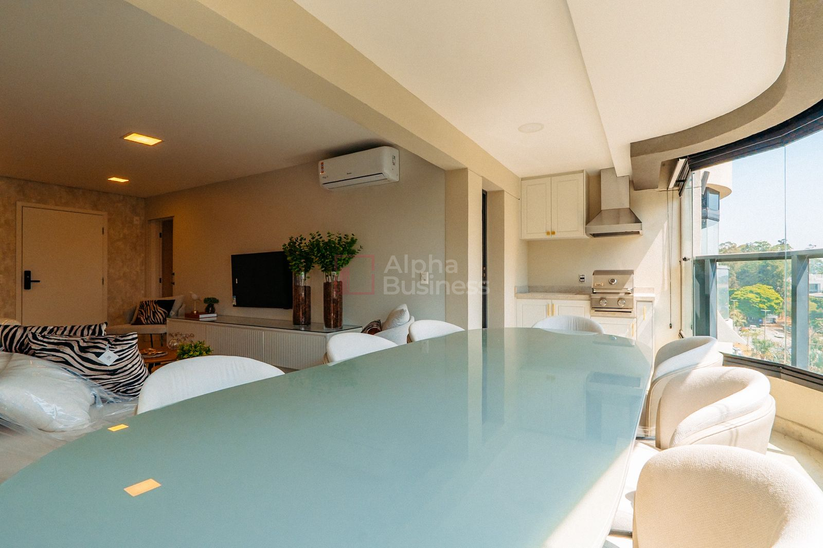 Apartamento com 3 suítes, 124 m² – venda por R$ 2.890.000 ou aluguel por R$ 23.000/mês – Oka Mamoré – Barueri/SP - view 1