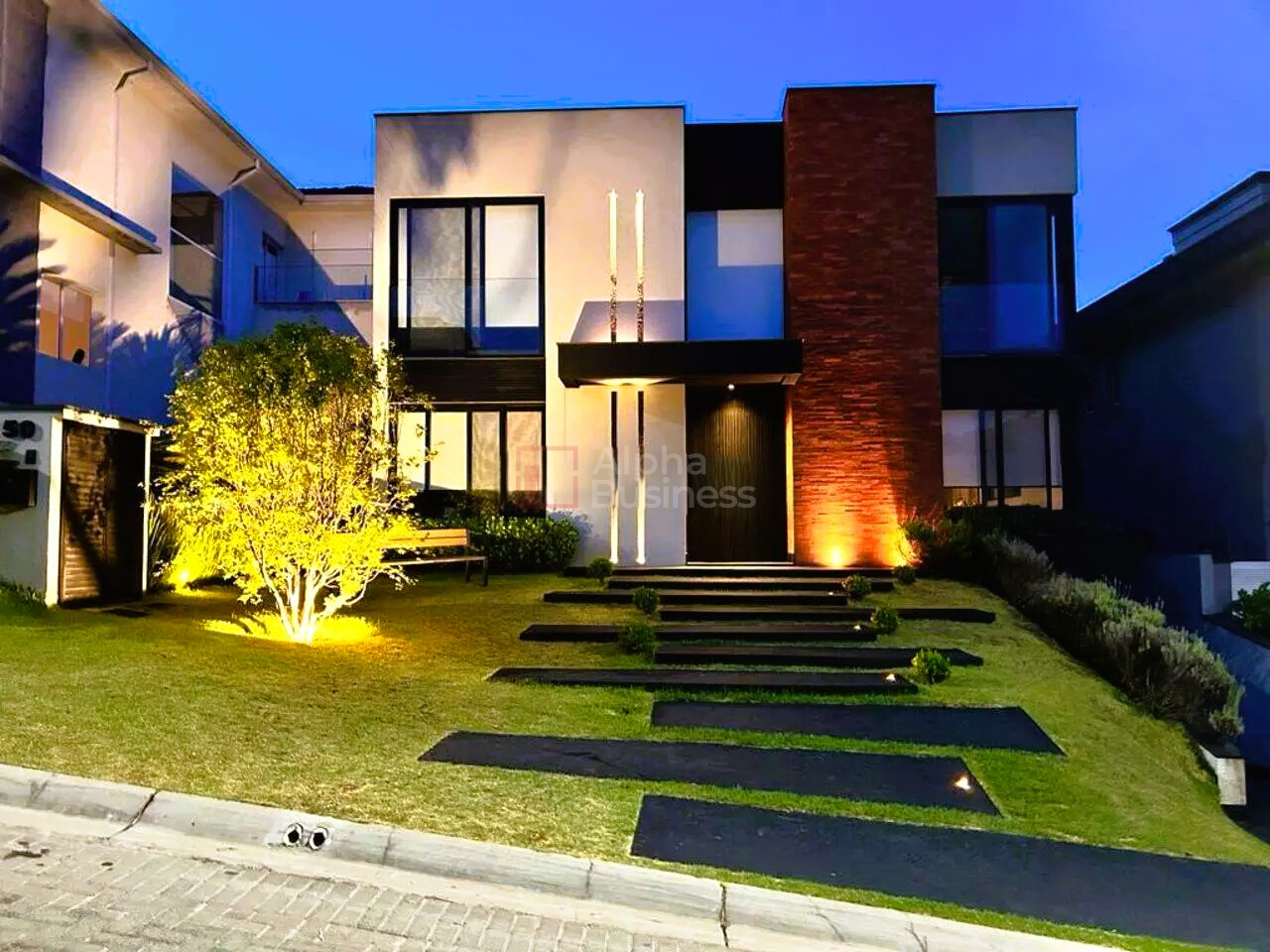 Casa com 4 suítes à venda, 475 m² por R$ 6.900.000 – Tamboré 11 – Santana de Parnaíba/SP - view 1