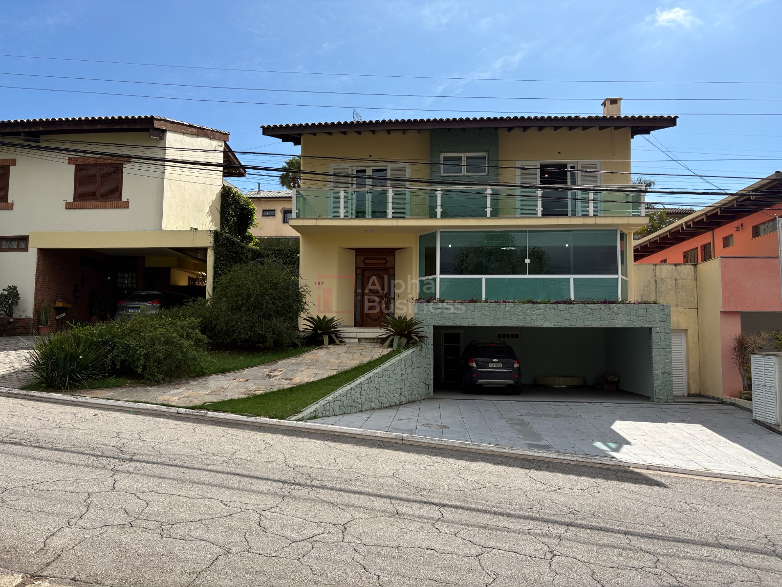 Casa com 6 dormitórios (04 suítes) à venda, 560 m² por R$ 3.100.000 – Alphaville 5 – Santana de Parnaíba/SP - view 1