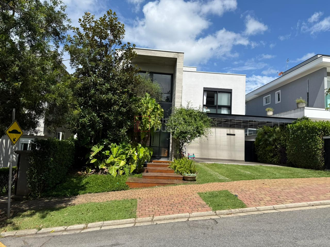 Casa com 3 suítes, 400 m² – venda por R$ 4.750.000 ou aluguel por R$ 28.415/mês – Gênesis 1 – Santana de Parnaíba/SP - view 1