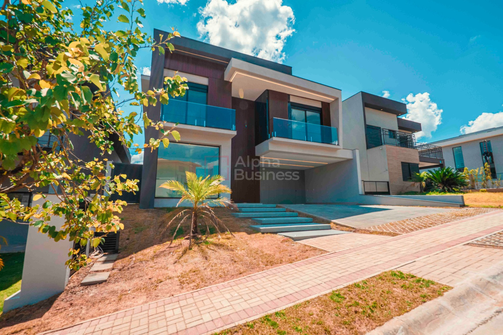 Casa com 4 suítes à venda, 427 m² por R$ 6.100.000 – Itahyê – Santana de Parnaíba/SP - view 1