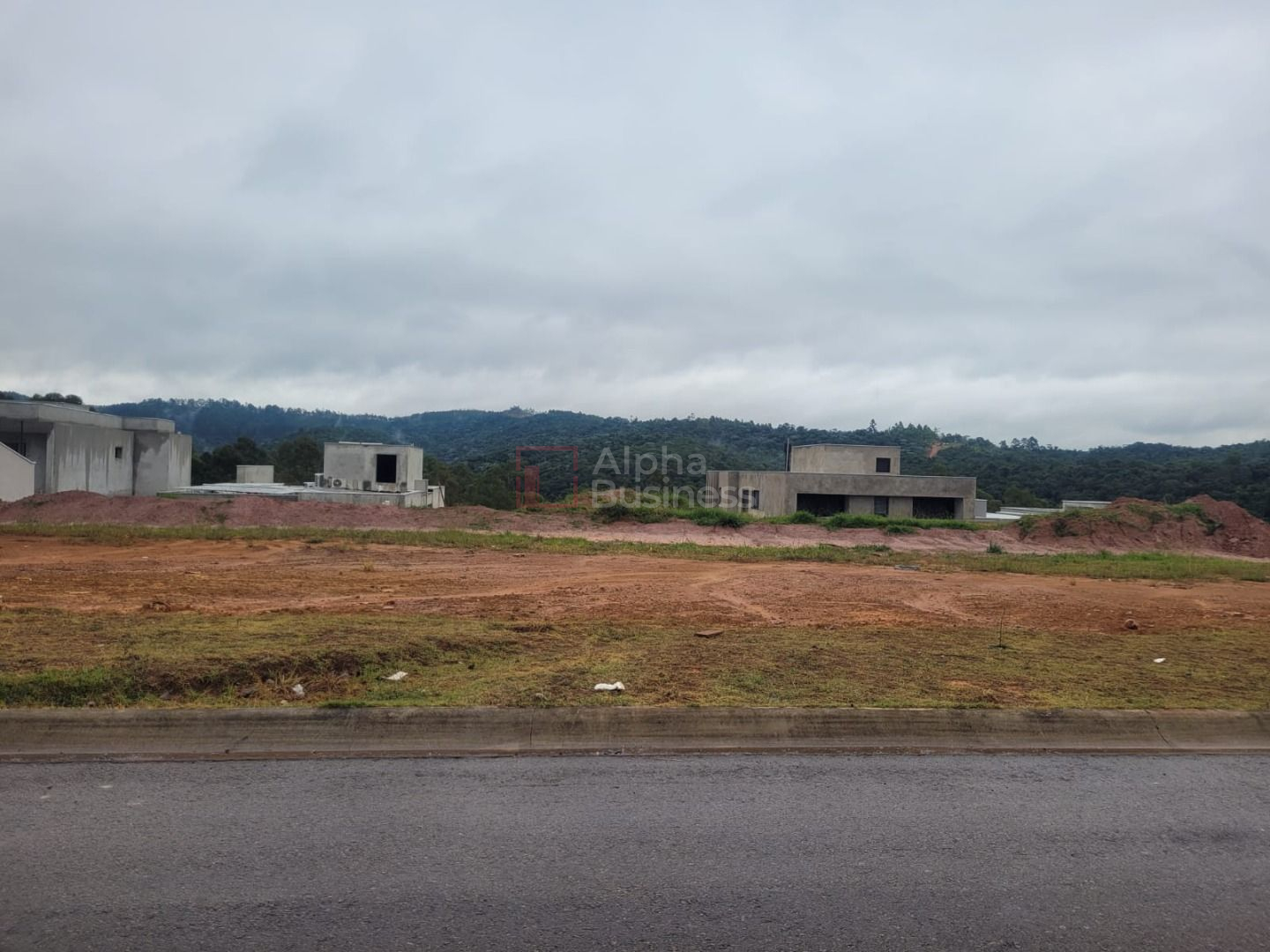 Terreno à venda, 420 m² por R$ 1.950.000 – Itahyê – Santana de Parnaíba/SP - view 1