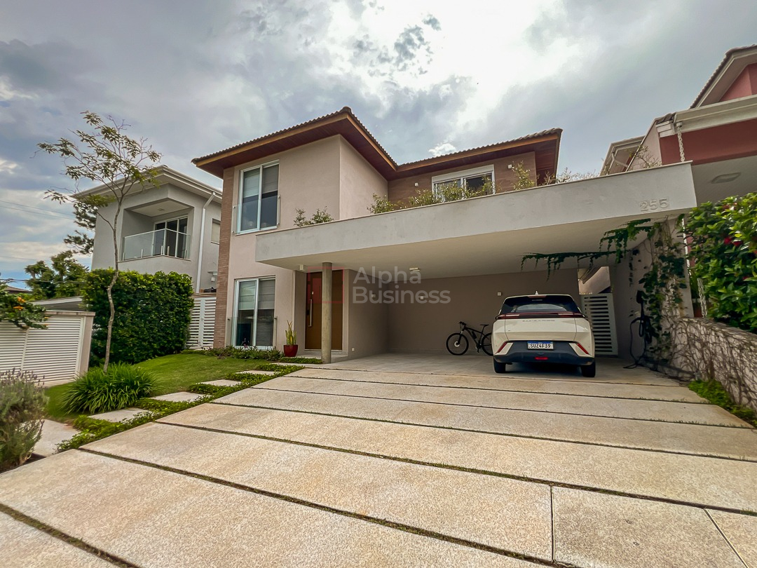 Casa mobiliada com 4 suítes à venda, 376 m² por R$ 4.800.000 – Alphaville 11 – Santana de Parnaíba/SP - view 1
