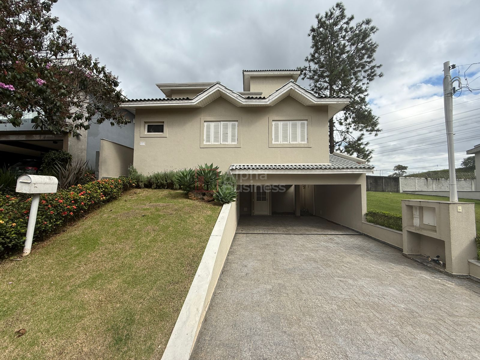 Casa com 4 suítes à venda, 250 m² por R$ 2.500.000 – Alphaville 9 – Santana de Parnaíba/SP - view 1