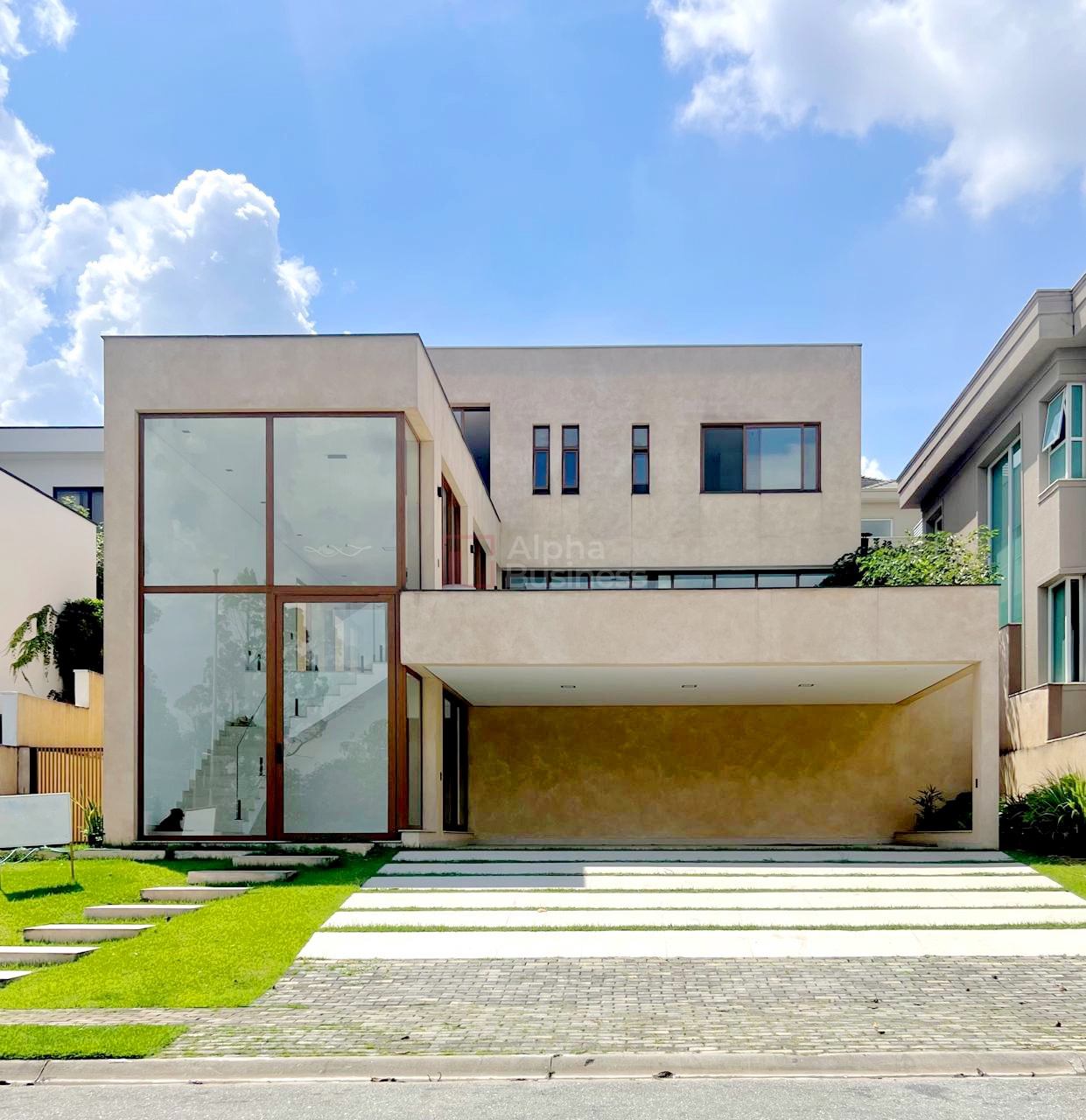 Casa com 4 suítes à venda, 418 m² por R$ 7.500.000 – Tamboré 10 – Santana de Parnaíba/SP - view 1